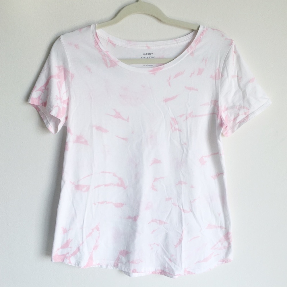 Old Navy Minimalist Pink Tie-Dye T-shirt - Picture 3 of 5